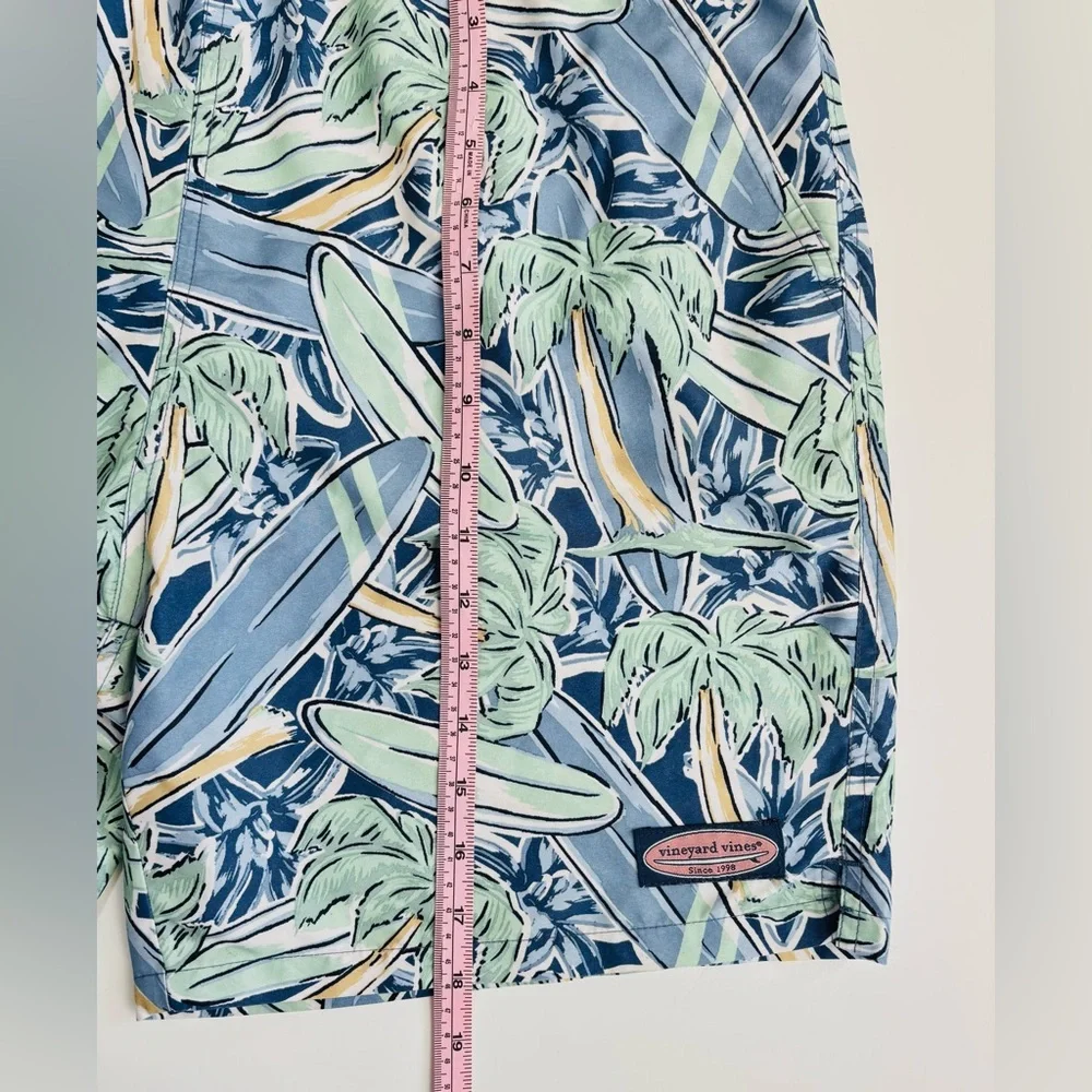 Vineyard Vines Tropical Surfboard Palm Tree Print Swim Board Shorts Size‎ Small